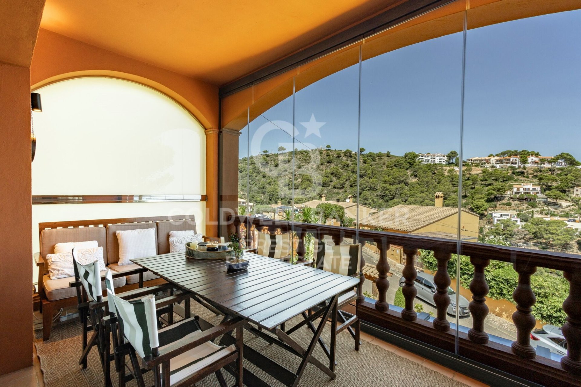 Kaupunkipientalo Begur, Girona, Espanja 4 makuuhuonetta, 205 m2 No. 157163