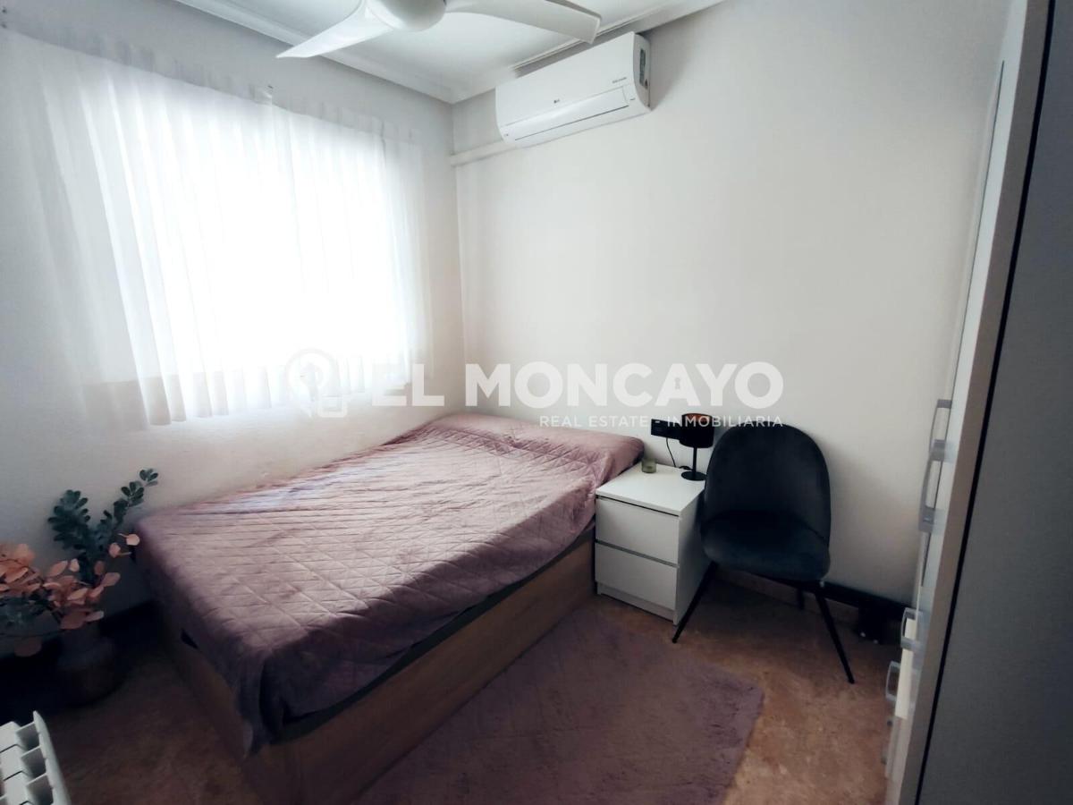 House in Alicante, Spain 3 bedrooms, 76 sq.m. No. 148994