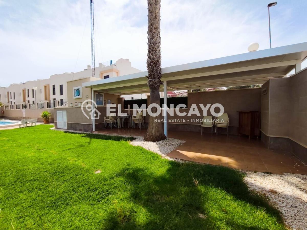 House in Alicante, Spain 3 bedrooms, 76 sq.m. No. 148994