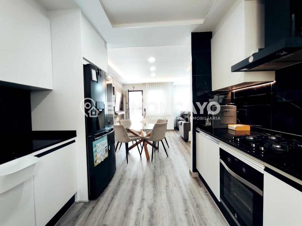 House in Alicante, Spain 3 bedrooms, 76 sq.m. No. 148994
