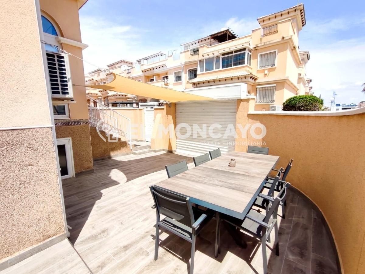 House in Alicante, Spain 3 bedrooms, 76 sq.m. No. 148994