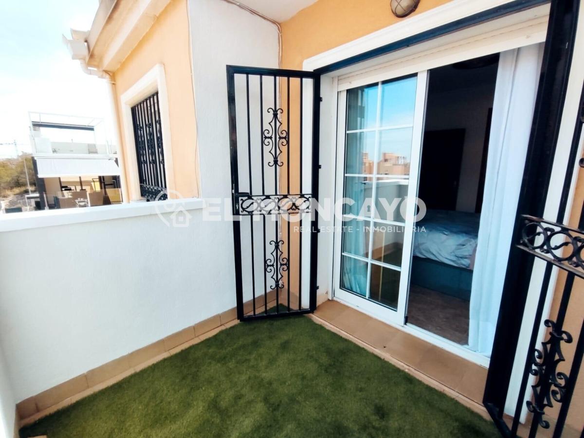 House in Alicante, Spain 3 bedrooms, 76 sq.m. No. 148994