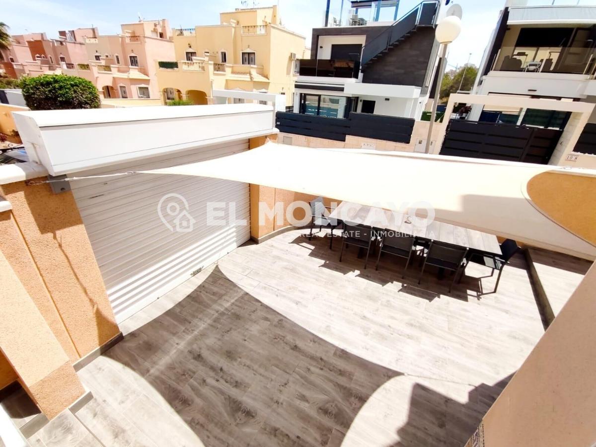 House in Alicante, Spain 3 bedrooms, 76 sq.m. No. 148994