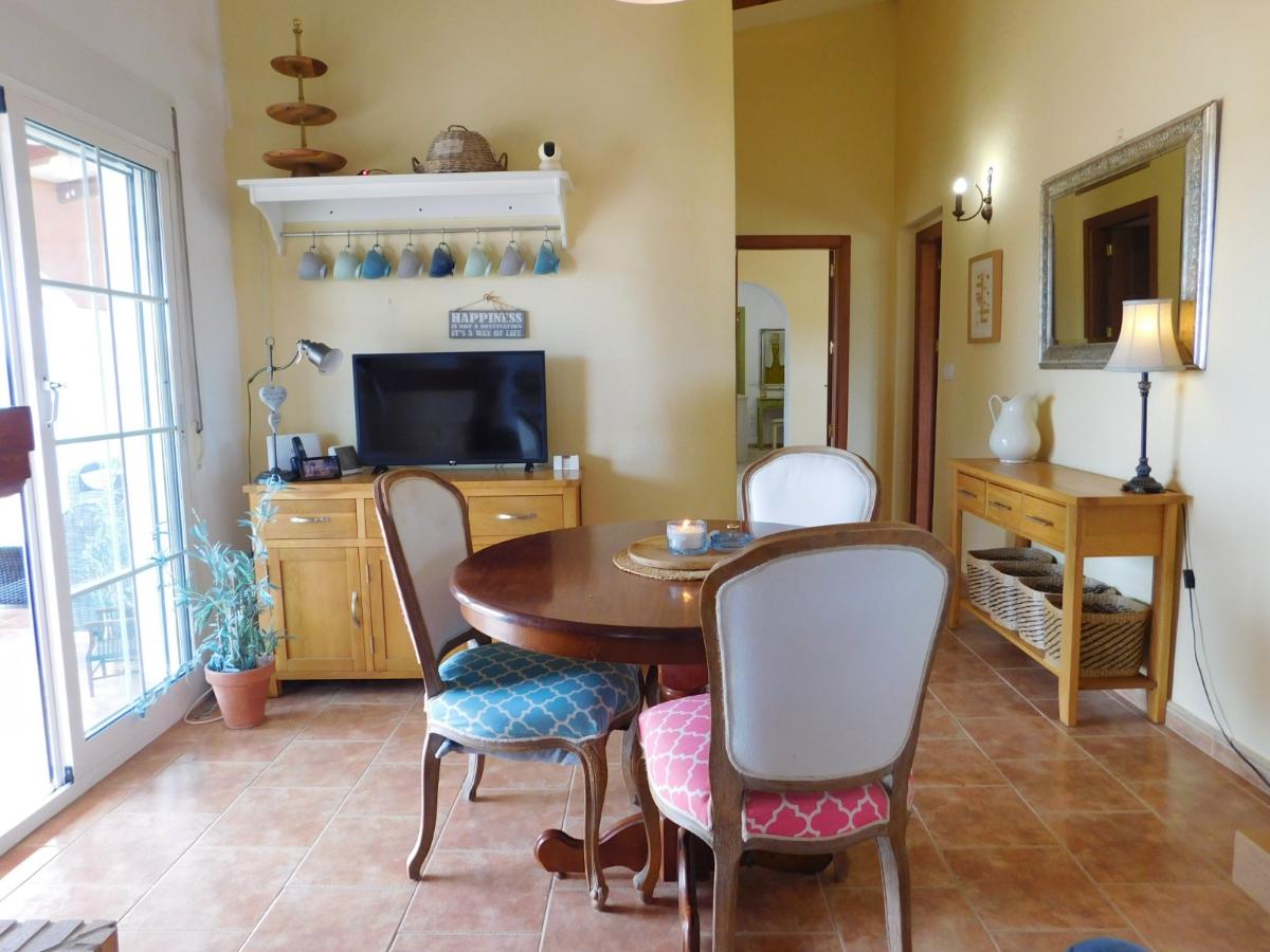 Villa en Alicante, España 3 dormitorios, 239 m2 No. 148998
