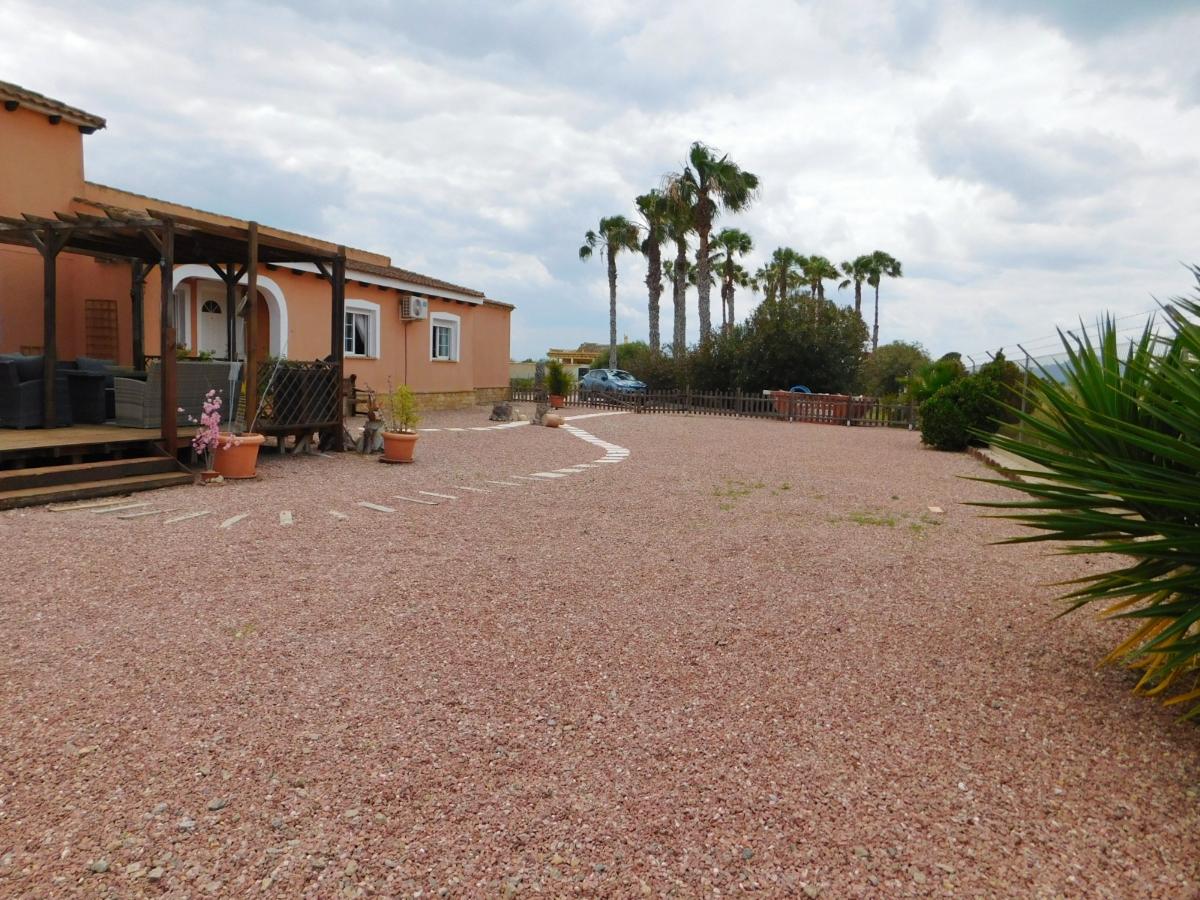 Villa en Alicante, España 3 dormitorios, 239 m2 No. 148998