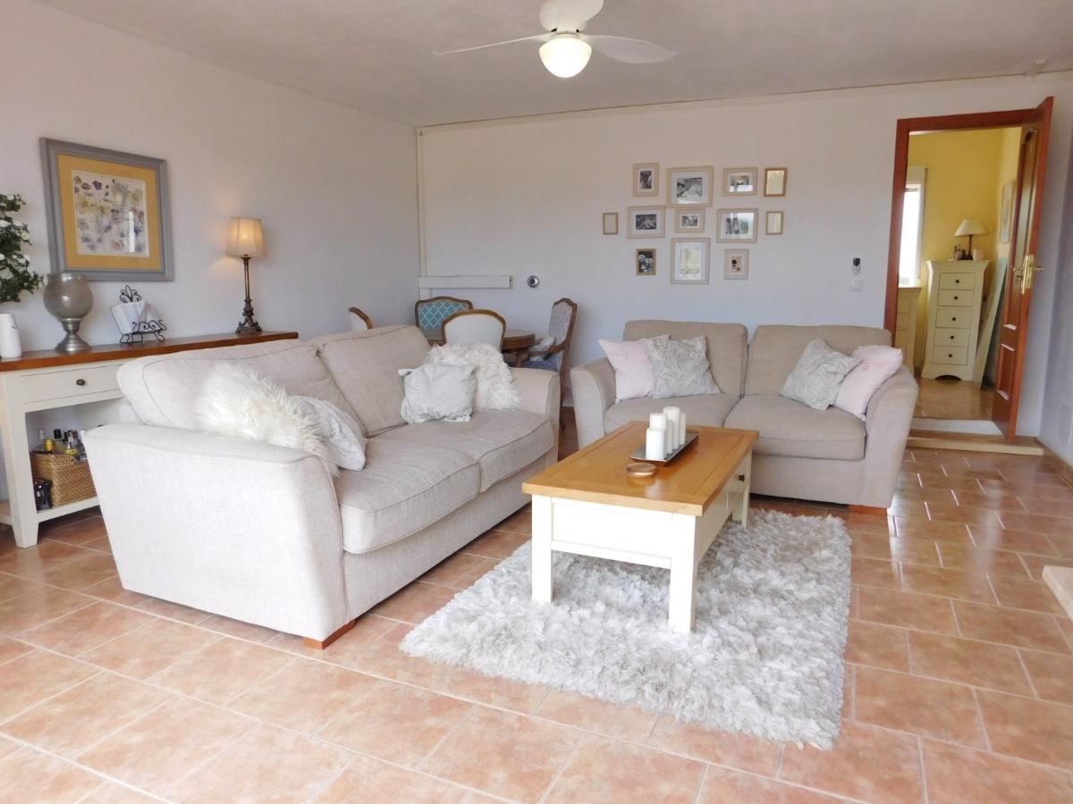 Villa en Alicante, España 3 dormitorios, 239 m2 No. 148998