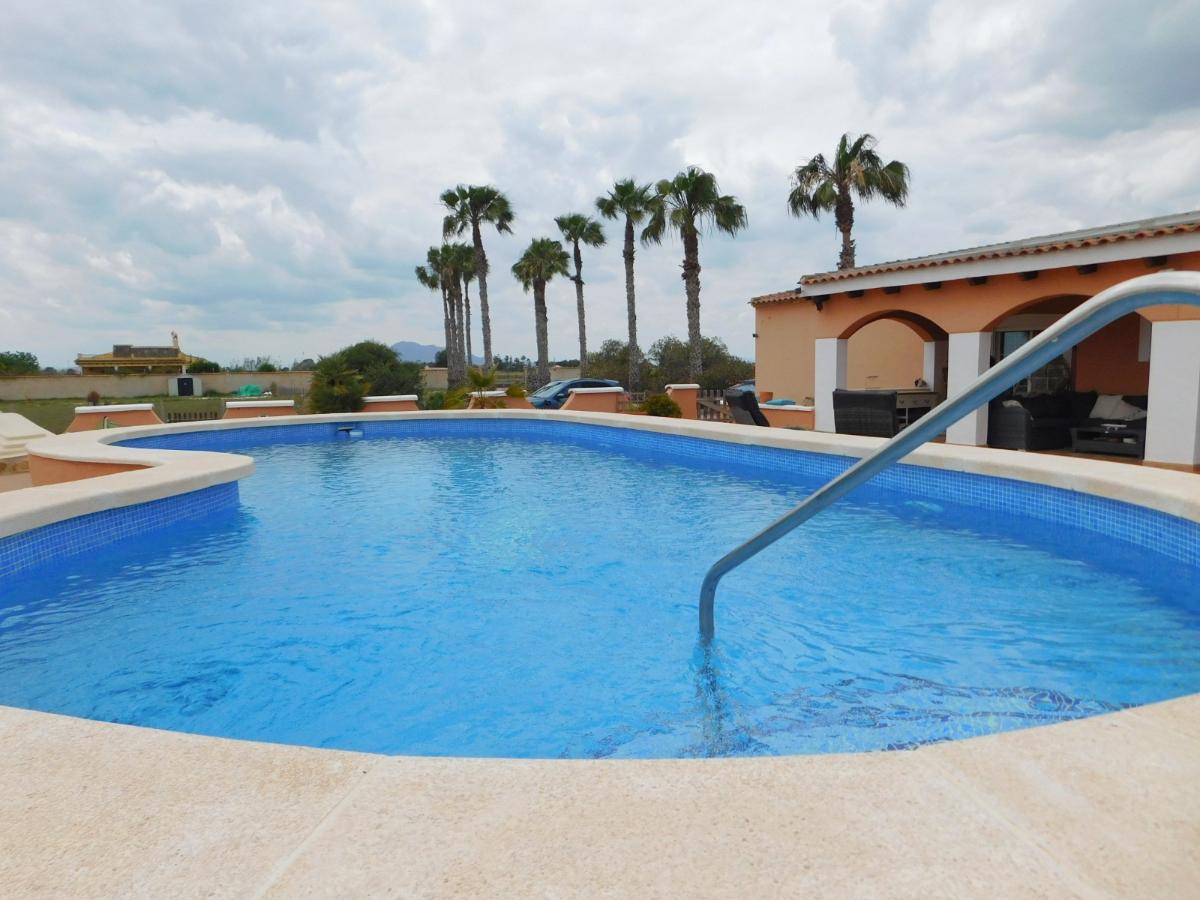 Villa en Alicante, España 3 dormitorios, 239 m2 No. 148998