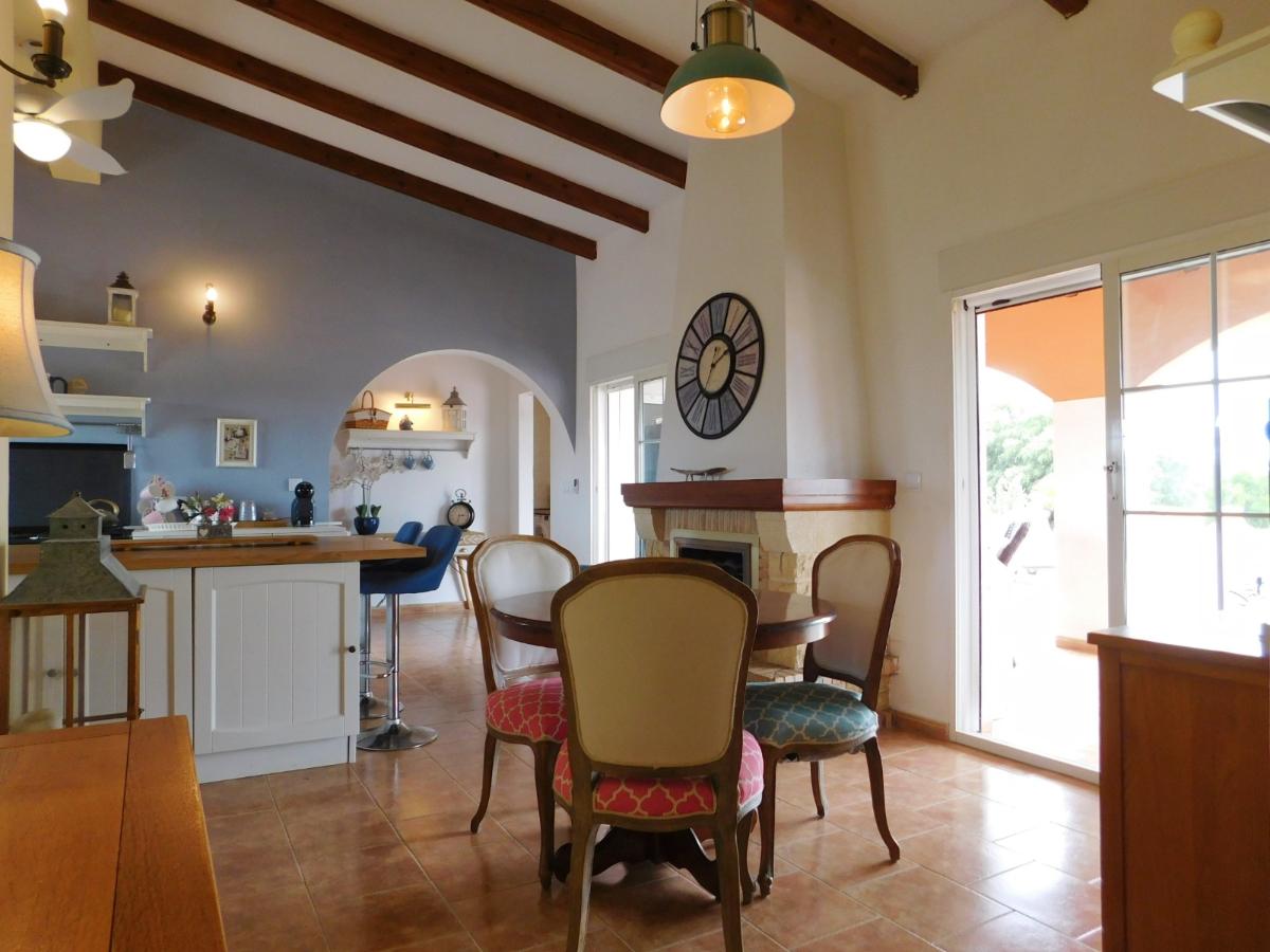 Villa en Alicante, España 3 dormitorios, 239 m2 No. 148998