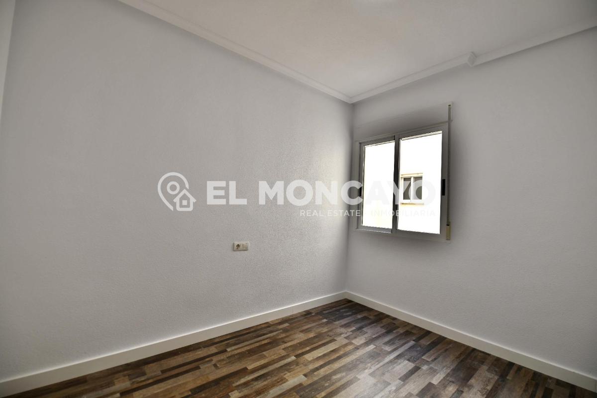Lägenhet i San Miguel de Salinas, Alicante, Spanien 2 sovrum, 80 kvm. Nr. 148992