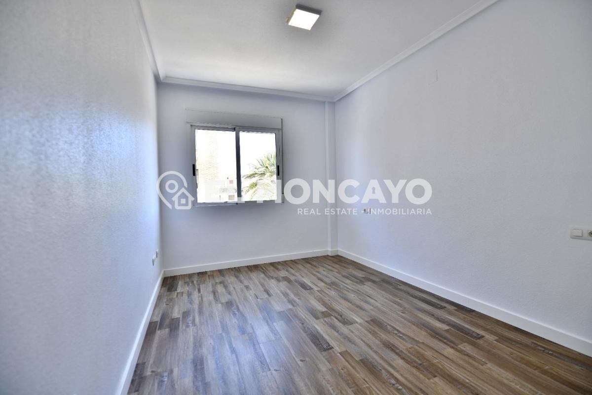 Lägenhet i San Miguel de Salinas, Alicante, Spanien 2 sovrum, 80 kvm. Nr. 148992