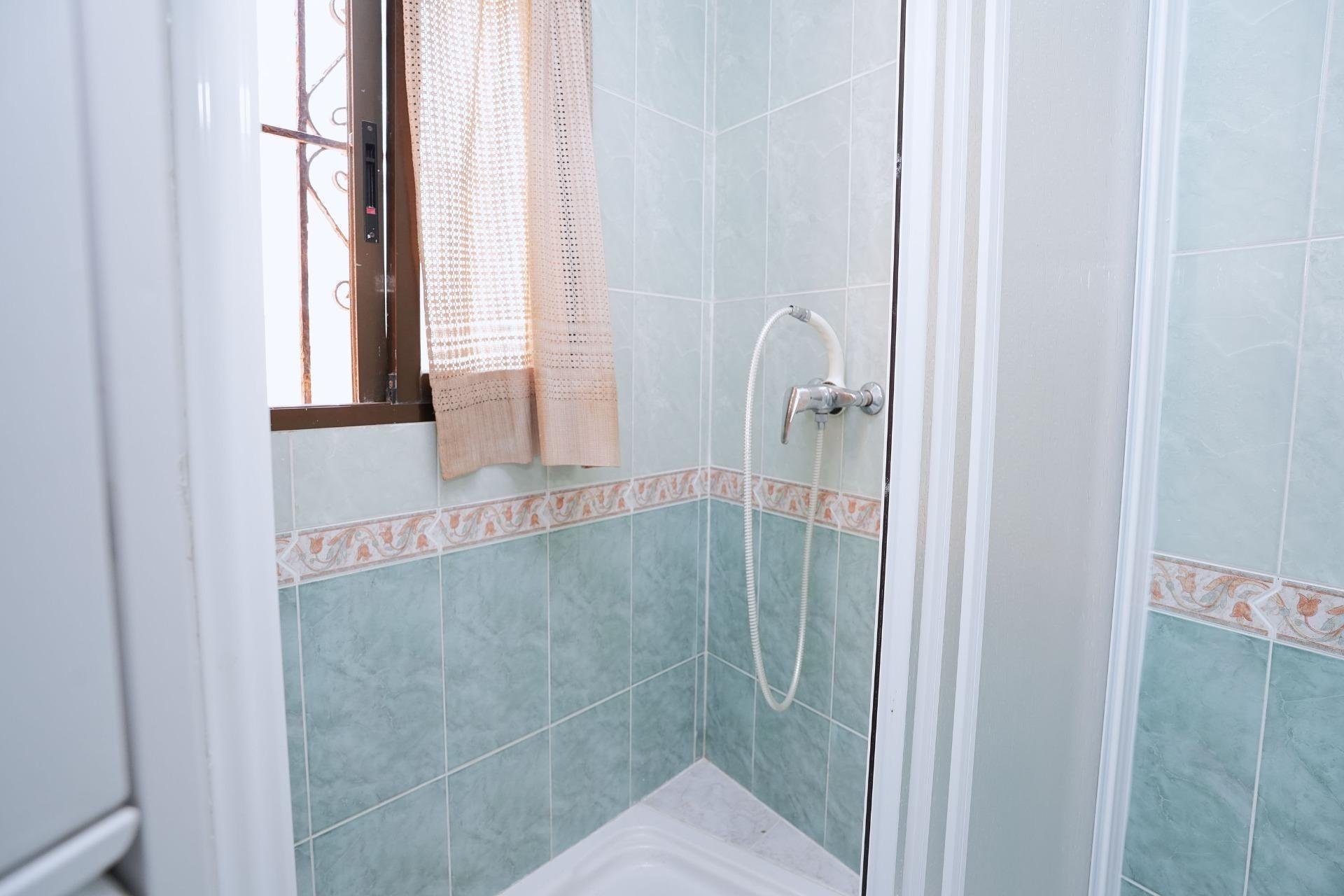 Talo Torrevieja, Alicante, Espanja 2 makuuhuonetta, 83 m2 No. 193362