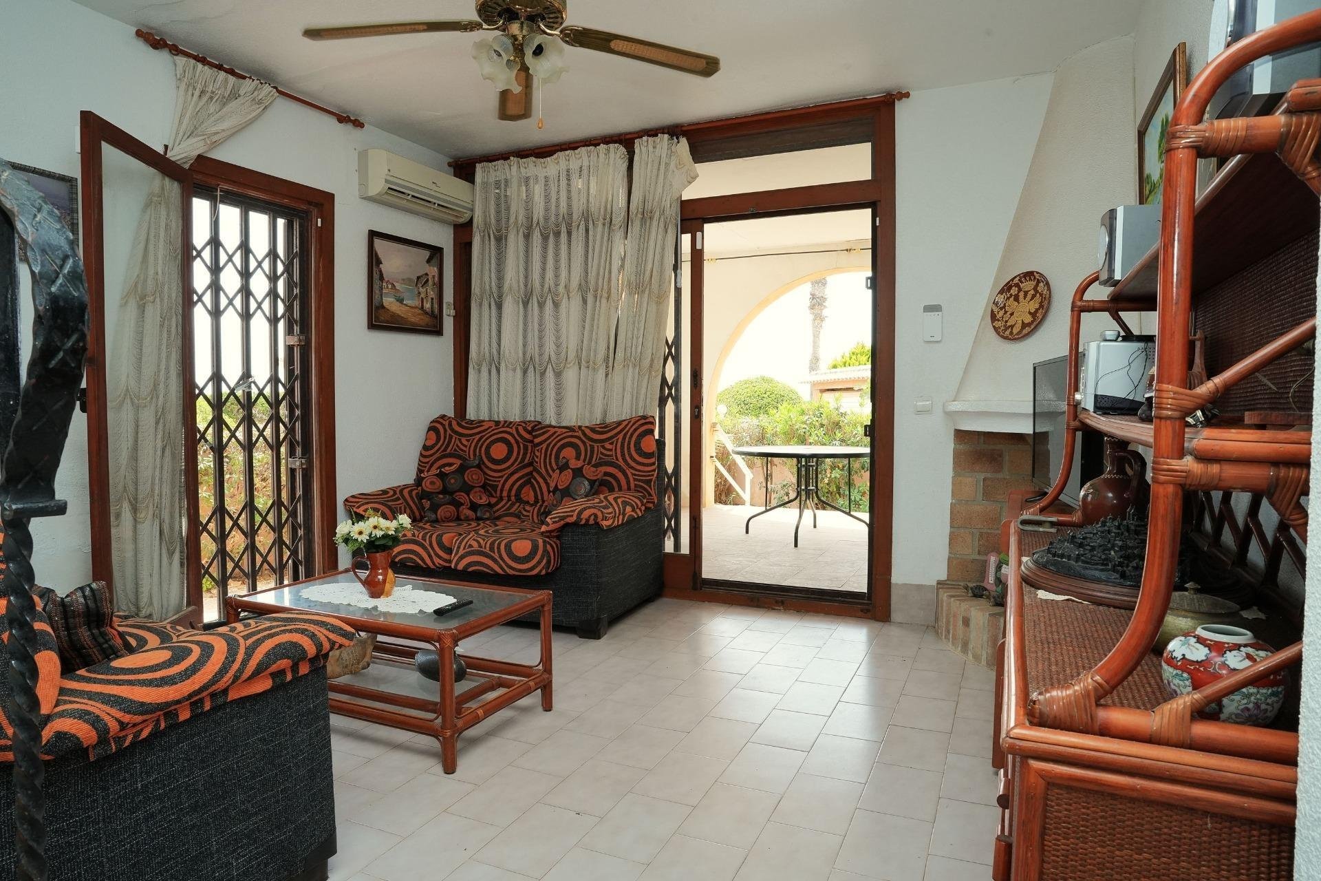 Talo Torrevieja, Alicante, Espanja 2 makuuhuonetta, 83 m2 No. 193362