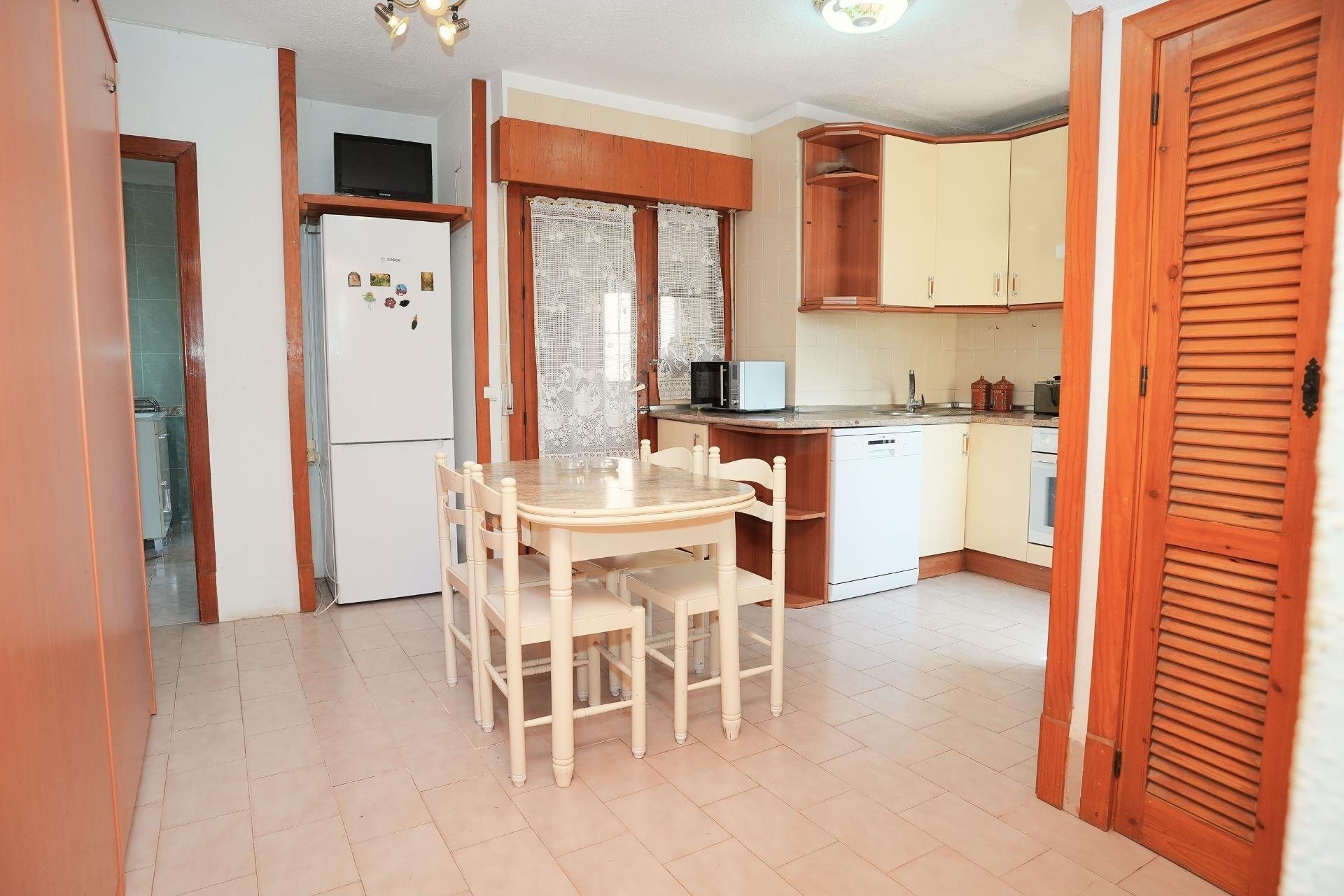 Talo Torrevieja, Alicante, Espanja 2 makuuhuonetta, 83 m2 No. 193362