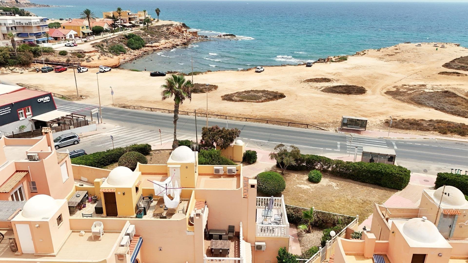 Talo Torrevieja, Alicante, Espanja 2 makuuhuonetta, 83 m2 No. 193362