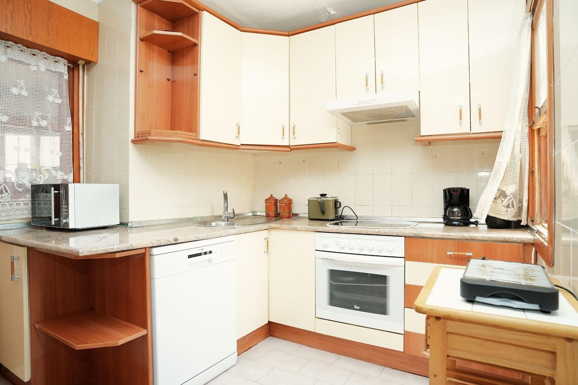 Talo Torrevieja, Alicante, Espanja 2 makuuhuonetta, 83 m2 No. 193362