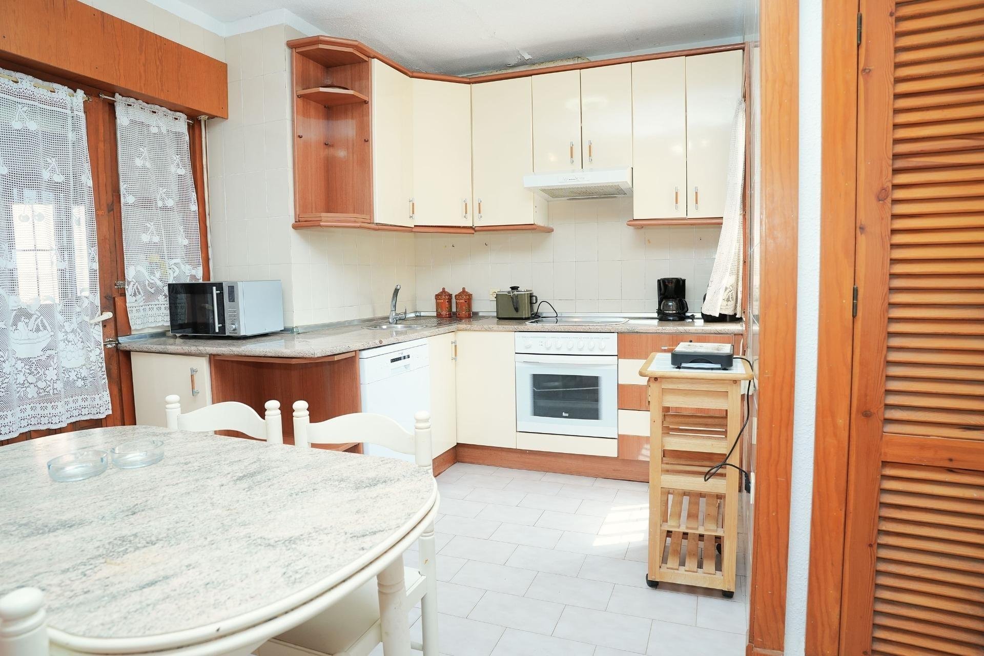 Talo Torrevieja, Alicante, Espanja 2 makuuhuonetta, 83 m2 No. 193362
