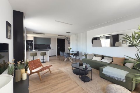 Apartamento en Sant Boi de Llobregat, Barcelona, España 2 dormitorios, 78 m2 No. 160781