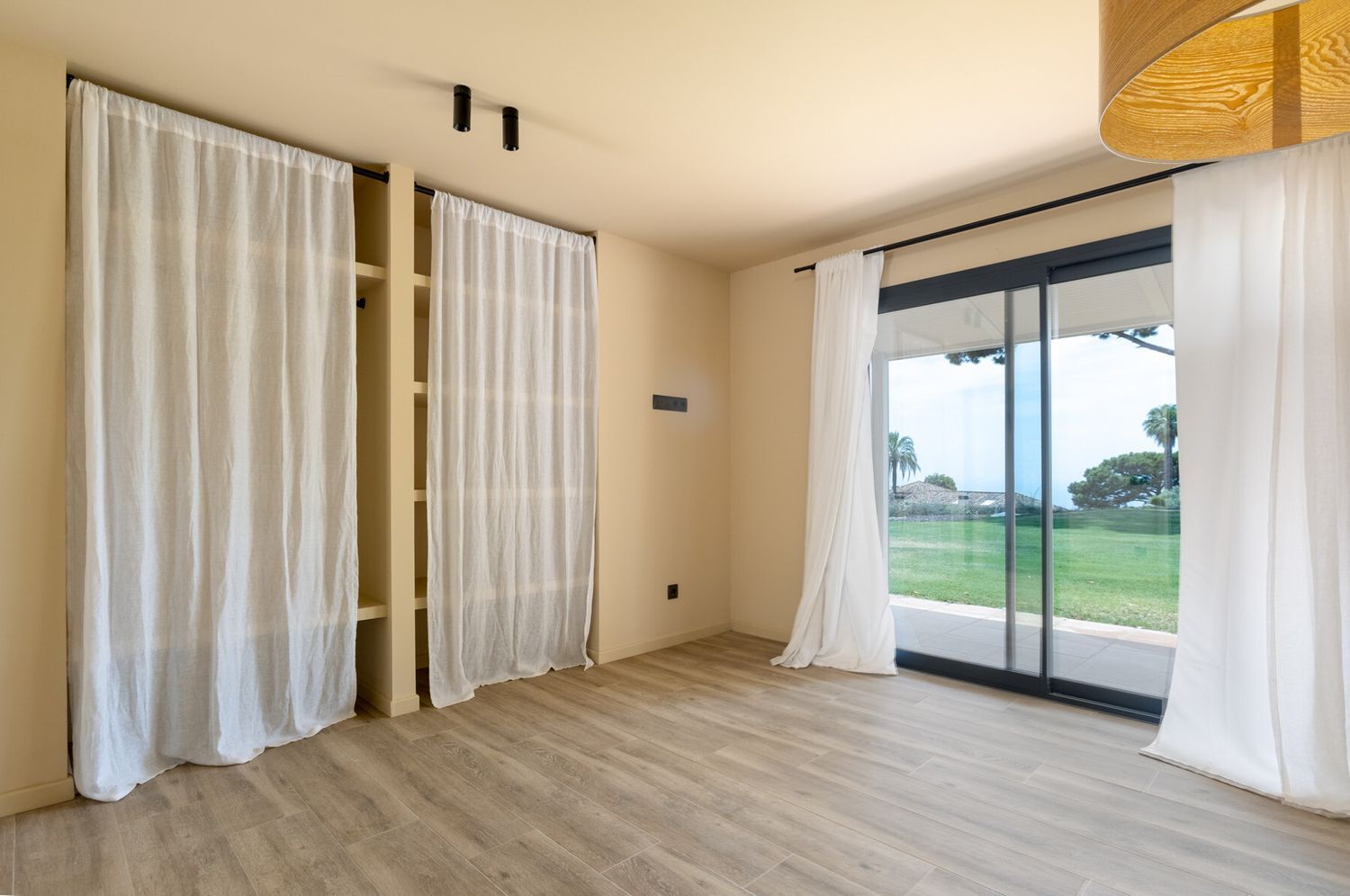 House à Sant Andreu de Llavaneres, Barcelona, Espagne 4 chambres, 341 m2 No. 167352