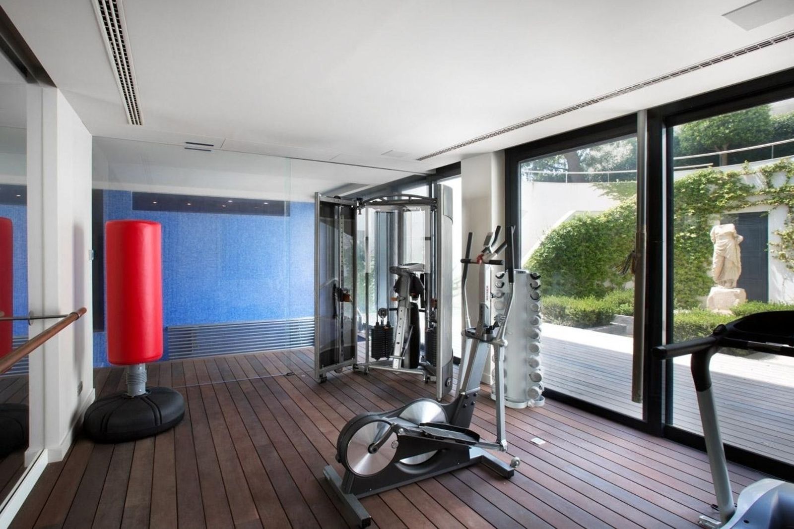 House à Alella, Barcelona, Espagne 5 chambres, 1001 m2 No. 167349