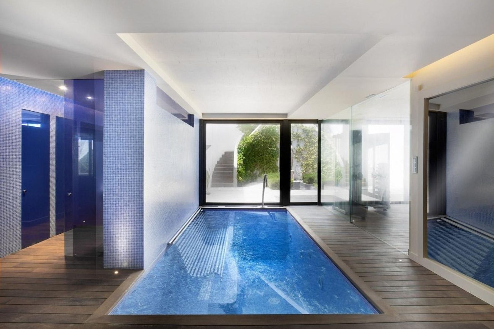 House à Alella, Barcelona, Espagne 5 chambres, 1001 m2 No. 167349