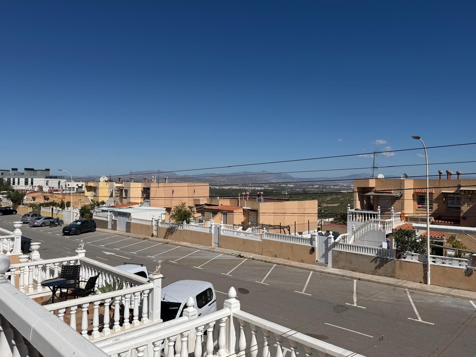 Townhouse à Gran Alacant, Alicante, Espagne 3 chambres, 78 m2 No. 191638