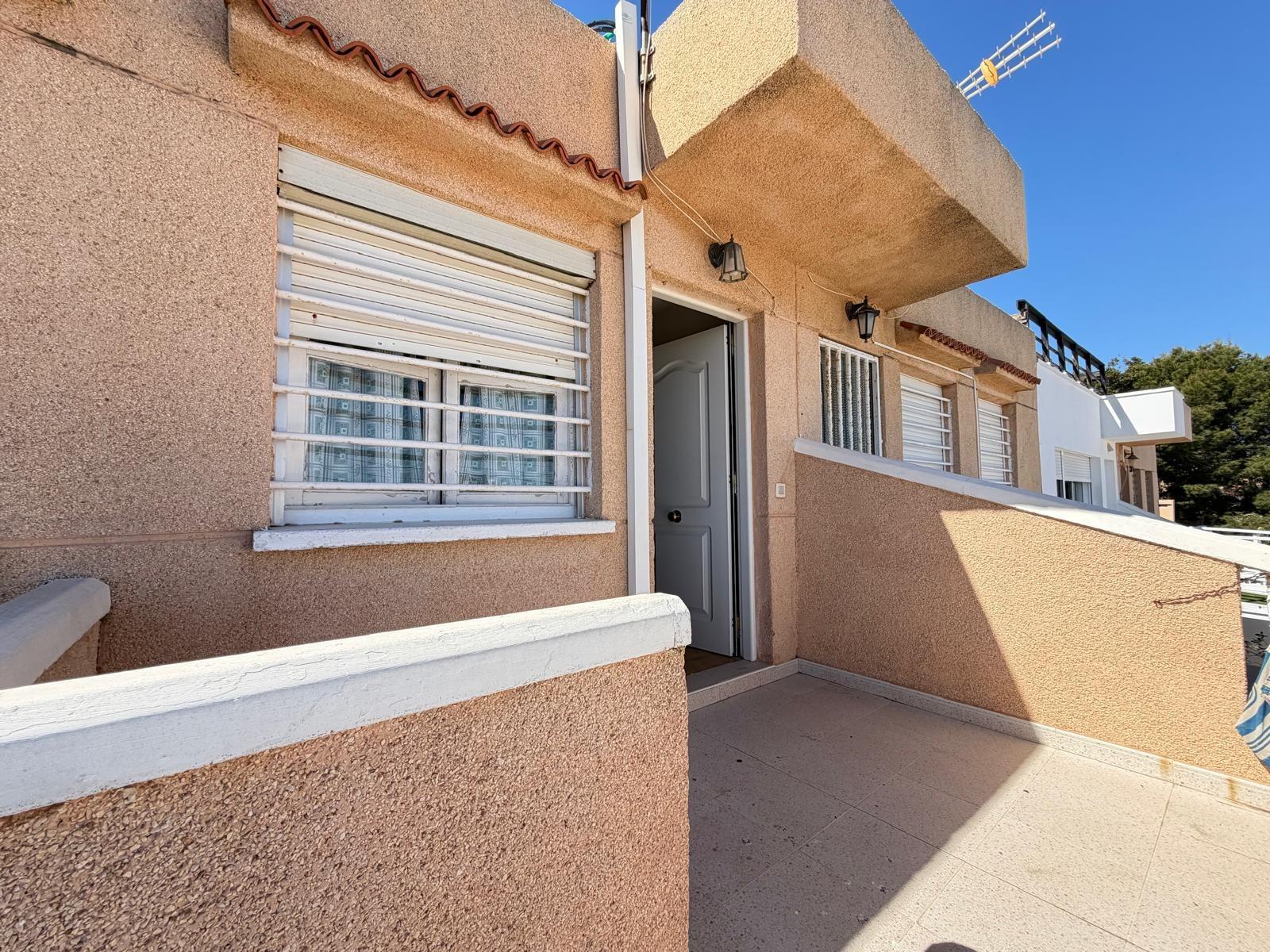 Townhouse à Gran Alacant, Alicante, Espagne 3 chambres, 78 m2 No. 191638