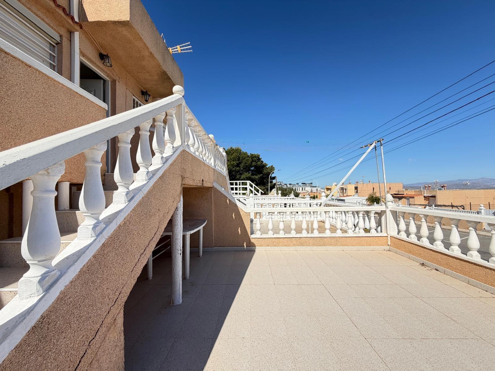 Townhouse à Gran Alacant, Alicante, Espagne 3 chambres, 78 m2 No. 191638