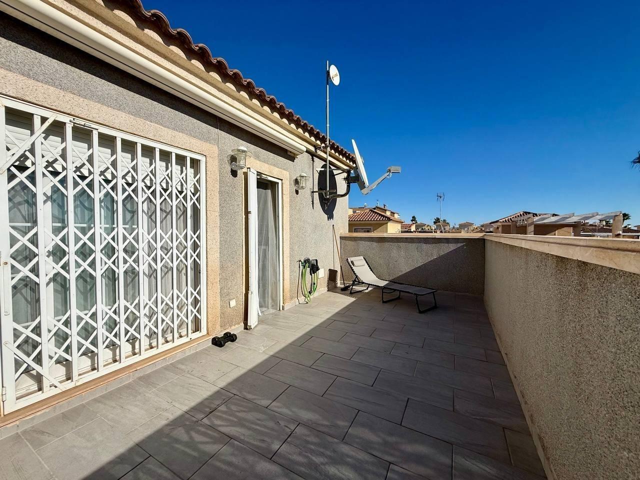 Villa a Playa Flamenca II, Alicante, Spagna 4 camere da letto, 191 mq. N° 191635