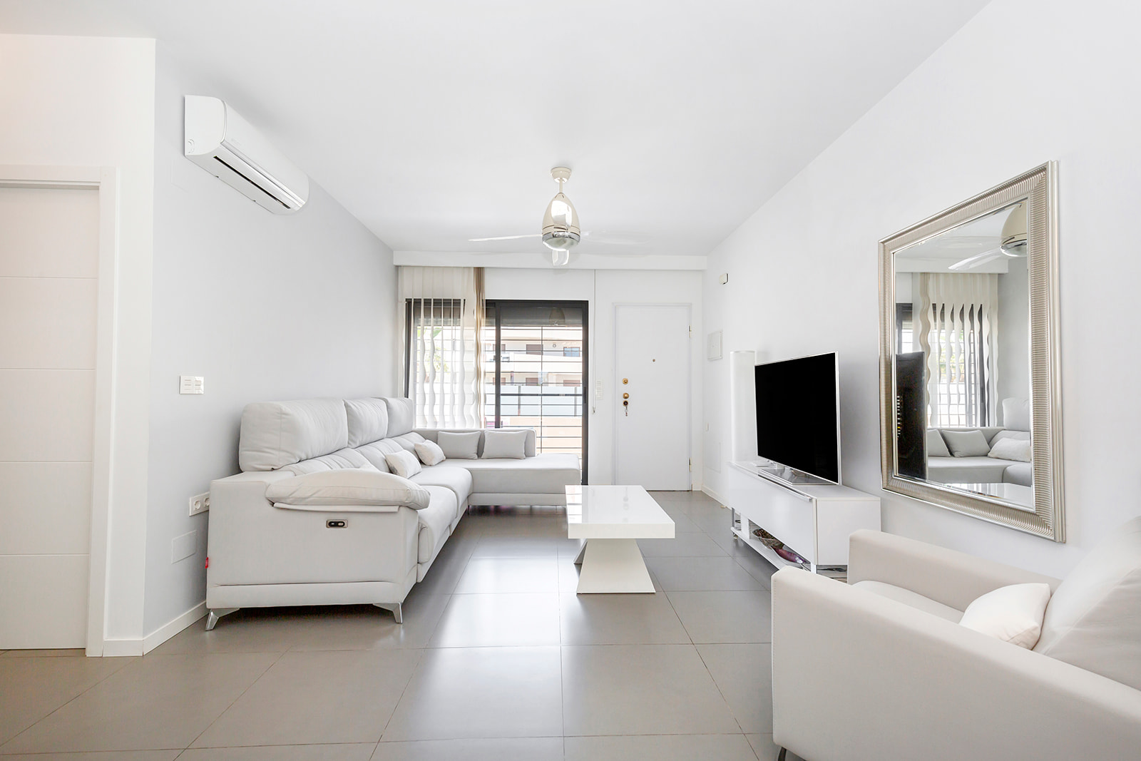 Apartamento en Pilar de la Horadada, Alicante, España 4 dormitorios, 120 m2 No. 119392