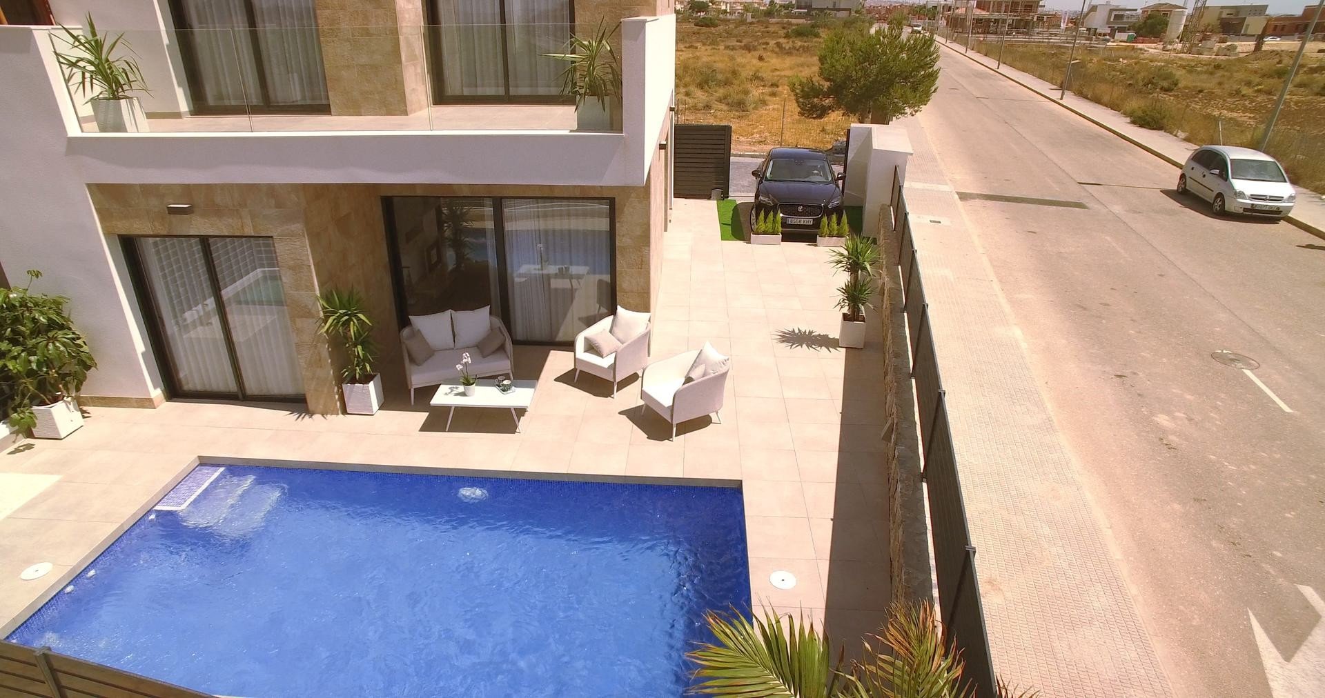 Villa Los Montesinos, Alicante, Spānijā 3 istabas, 118 m2 Nr. 58204