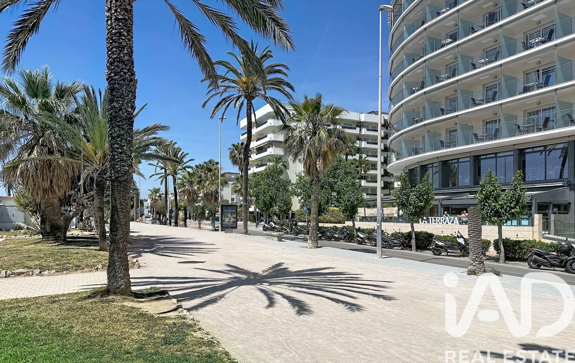 Apartment in Sitges, Barcelona, Spain 2 bedrooms, 66 sq.m. No. 172303