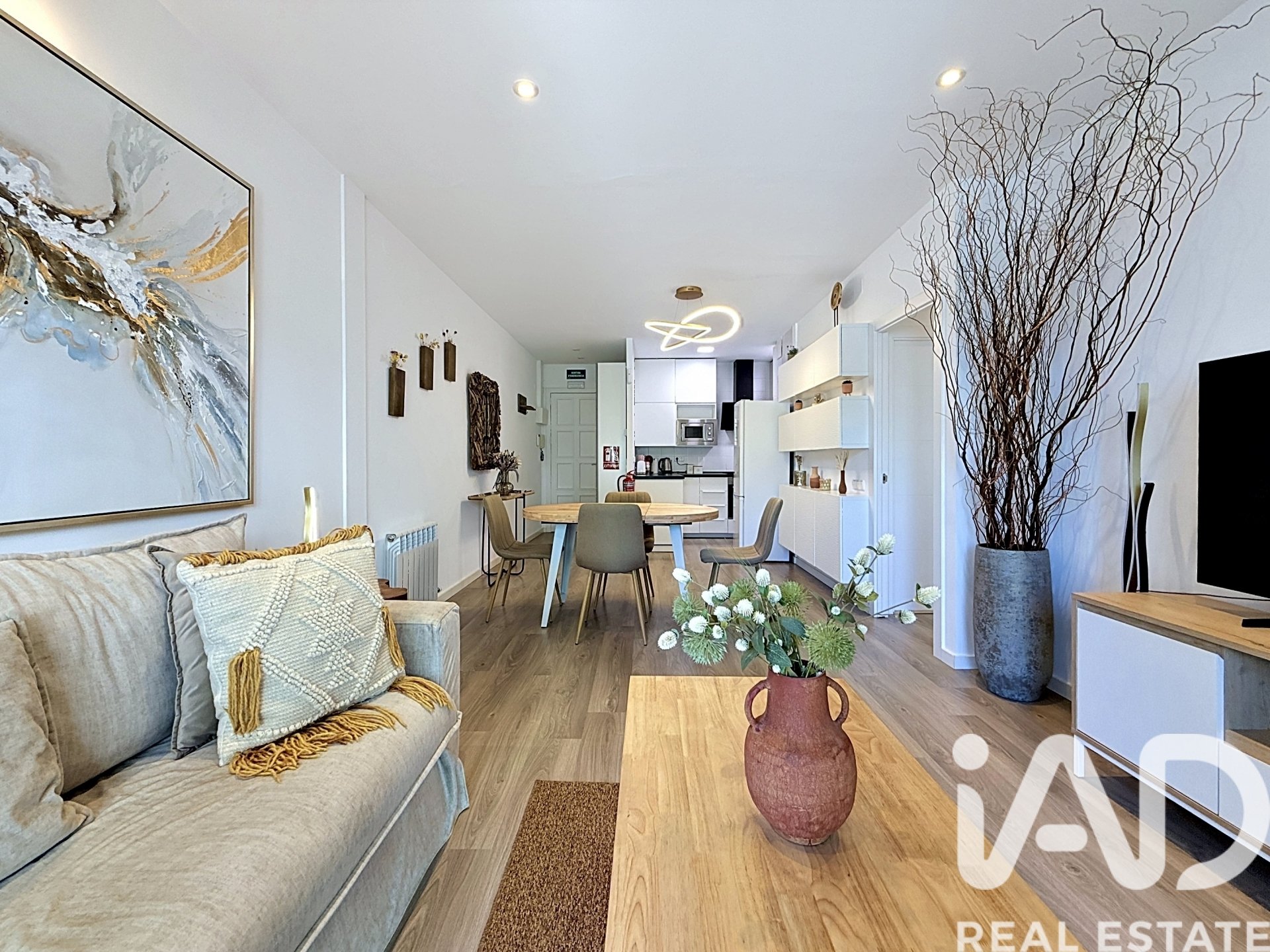 Apartment in Sitges, Barcelona, Spain 2 bedrooms, 66 sq.m. No. 172303