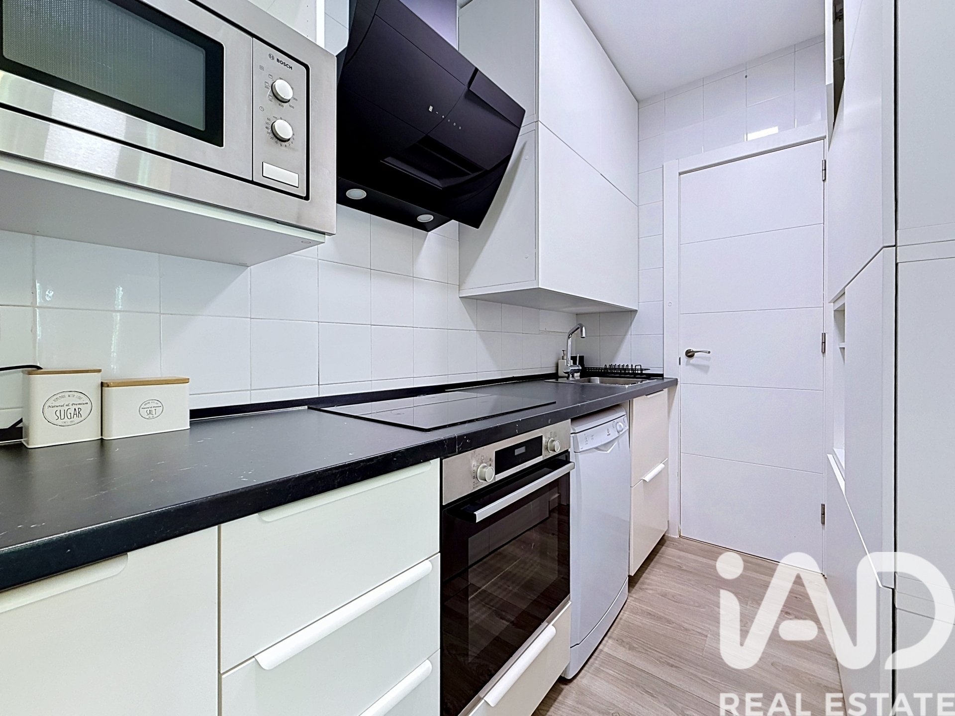 Apartment in Sitges, Barcelona, Spain 2 bedrooms, 66 sq.m. No. 172303