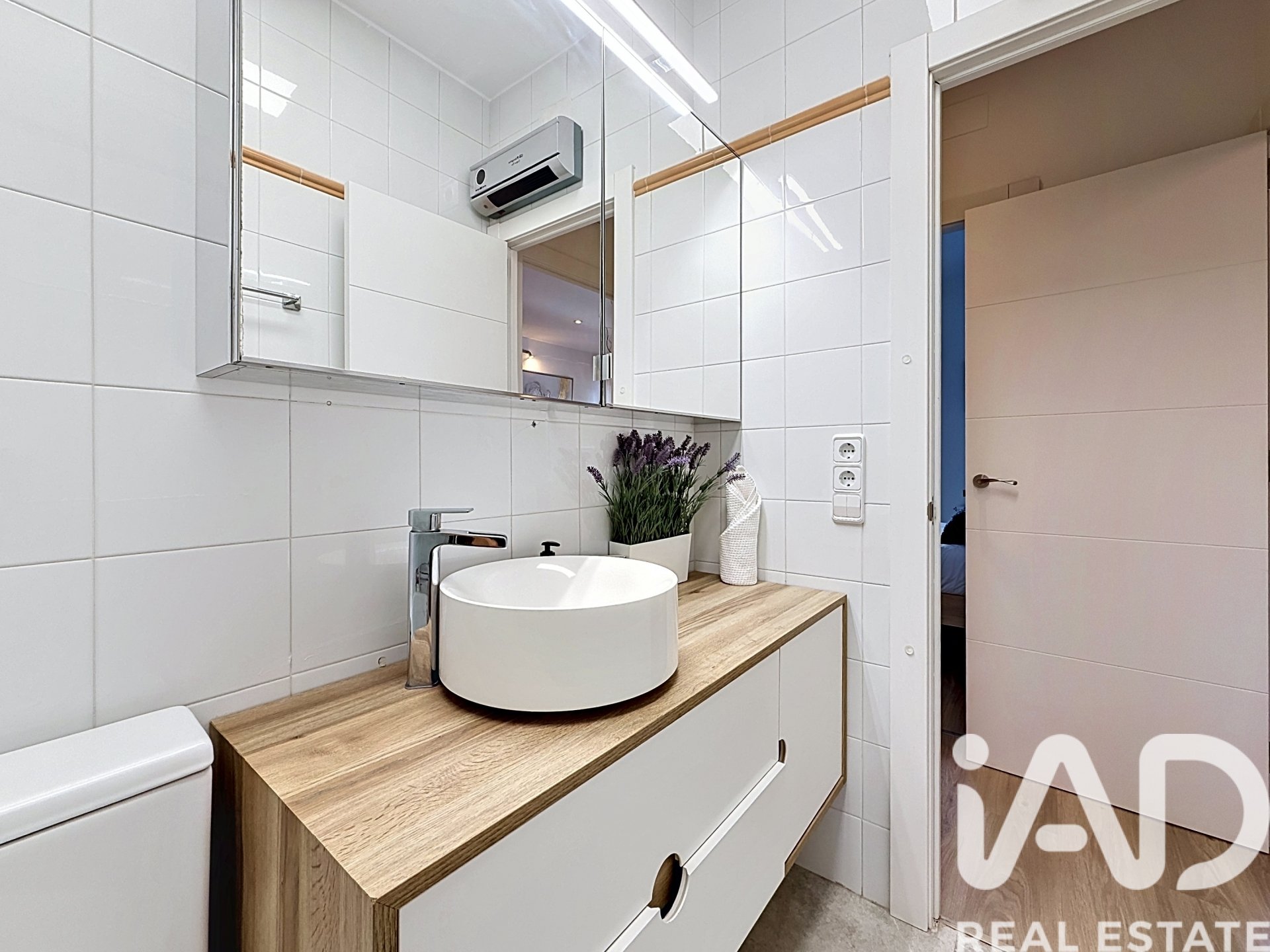 Apartment in Sitges, Barcelona, Spain 2 bedrooms, 66 sq.m. No. 172303