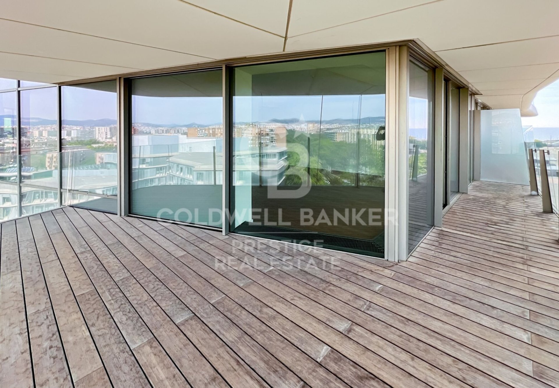 Huoneisto Barcelona, Espanja 2 makuuhuonetta, 140 m2 No. 160303