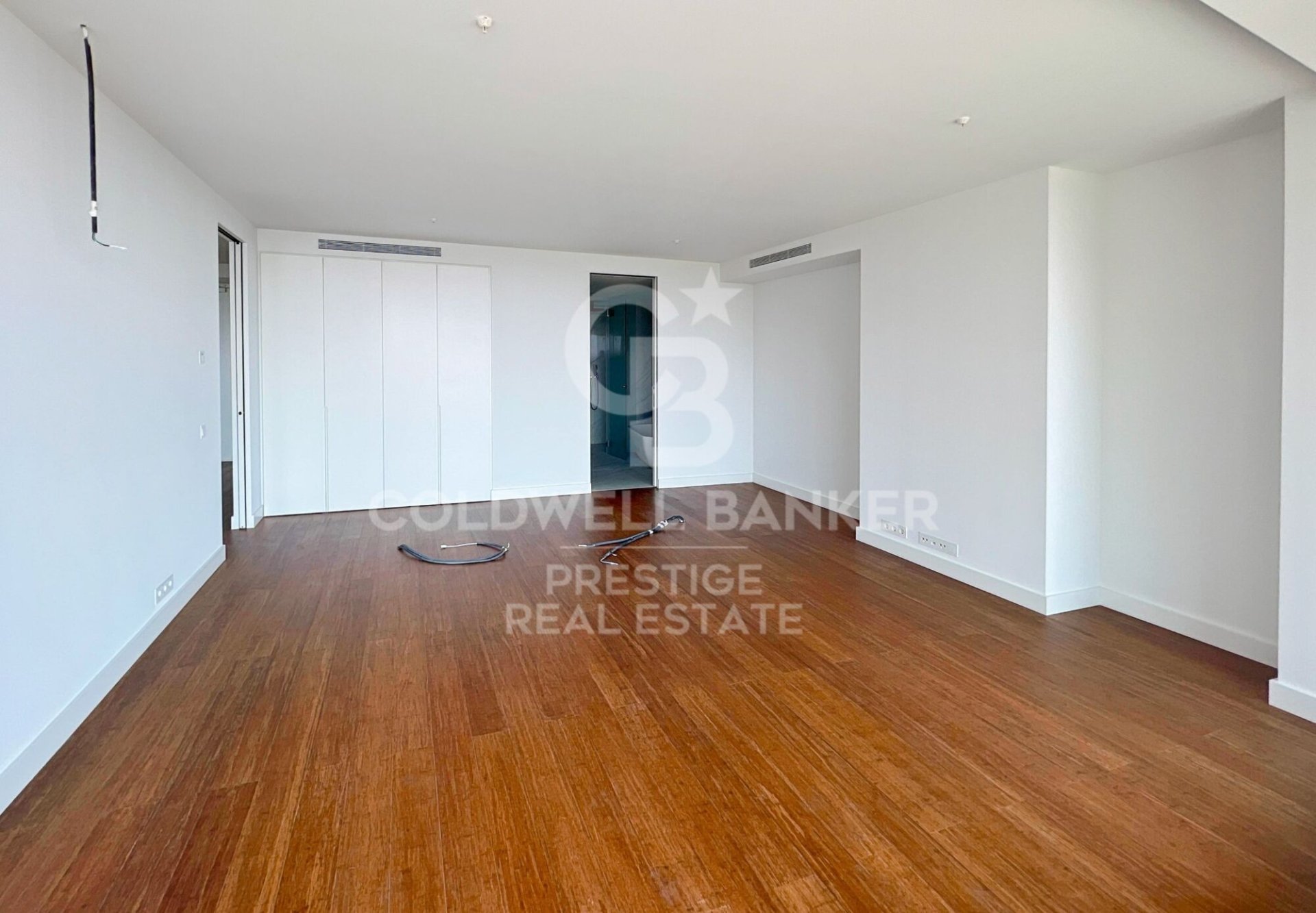 Dzīvoklis Barcelona, Spānijā 1 istaba, 100 m2 Nr. 160304