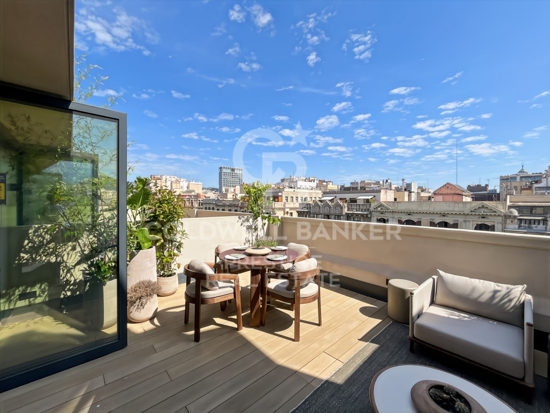 Penthouse à Barcelona, Espagne 2 chambres, 122 m2 No. 160299