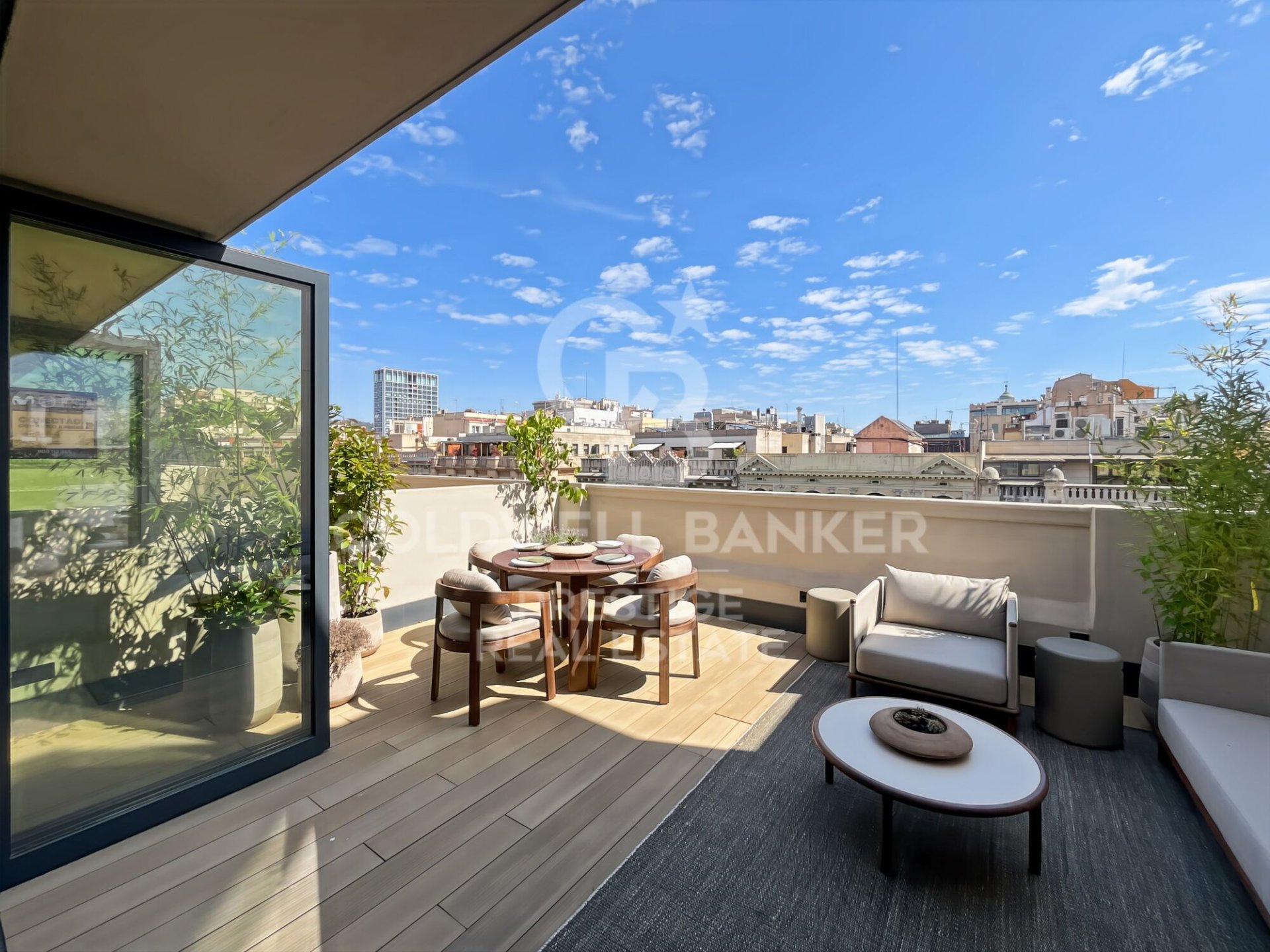 Penthouse à Barcelona, Espagne 2 chambres, 122 m2 No. 160299