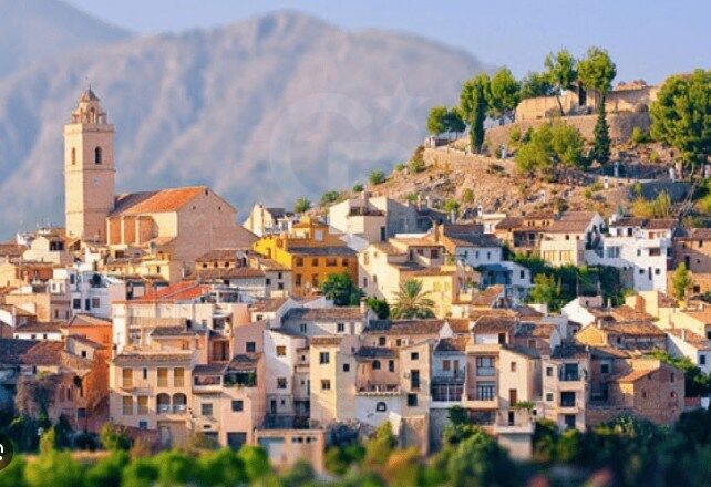 Villa a Polop, Alicante, Spagna 6 camere da letto, 1000 mq. N° 179160