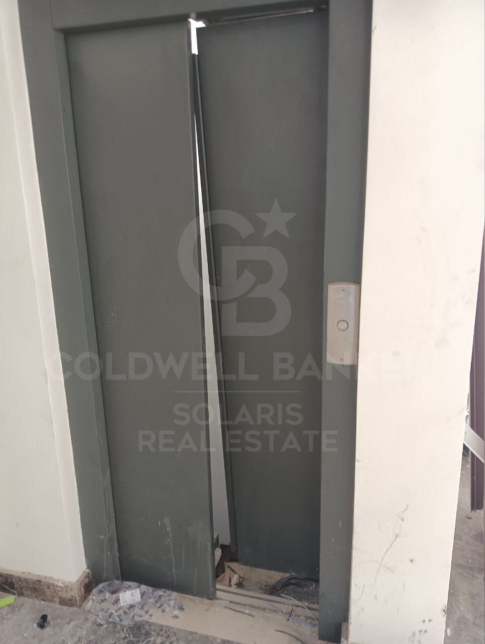 Villa a Polop, Alicante, Spagna 6 camere da letto, 1000 mq. N° 179160