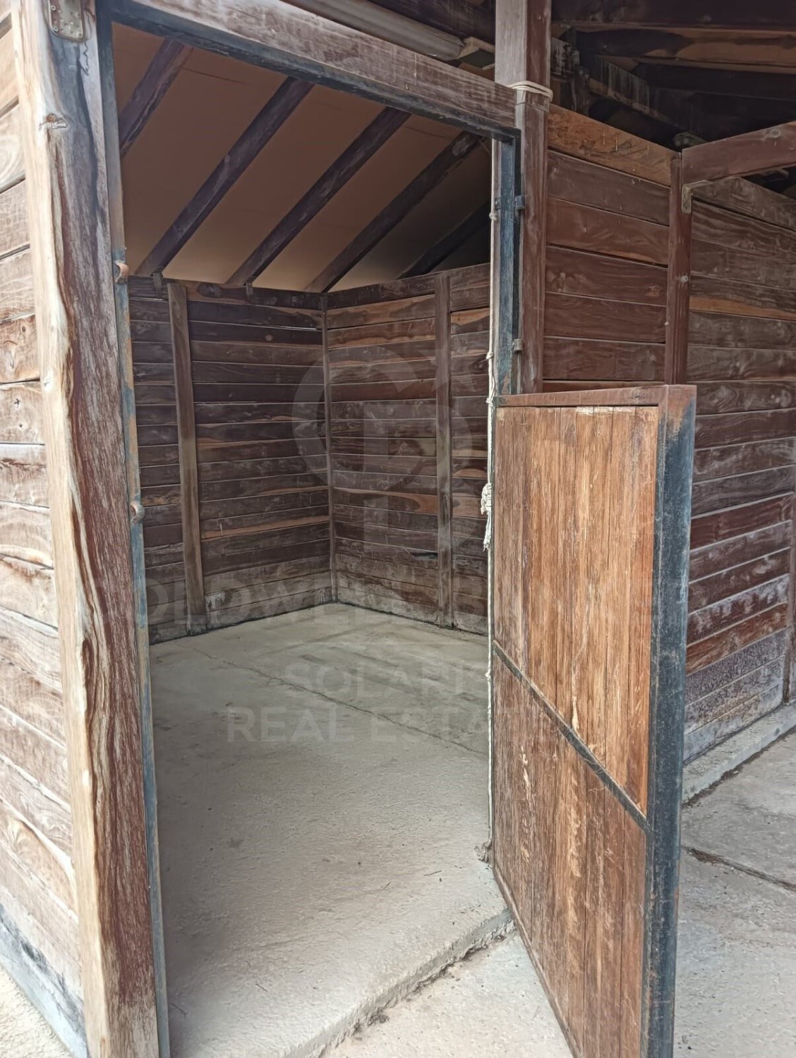 Villa a Polop, Alicante, Spagna 6 camere da letto, 1000 mq. N° 179160