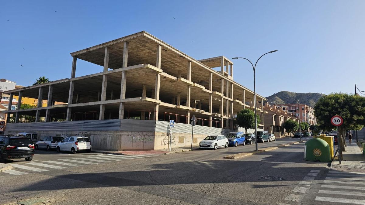 Lokal usługowy w Petrer, Alicante, Hiszpania 1200 mkw. nr 148901