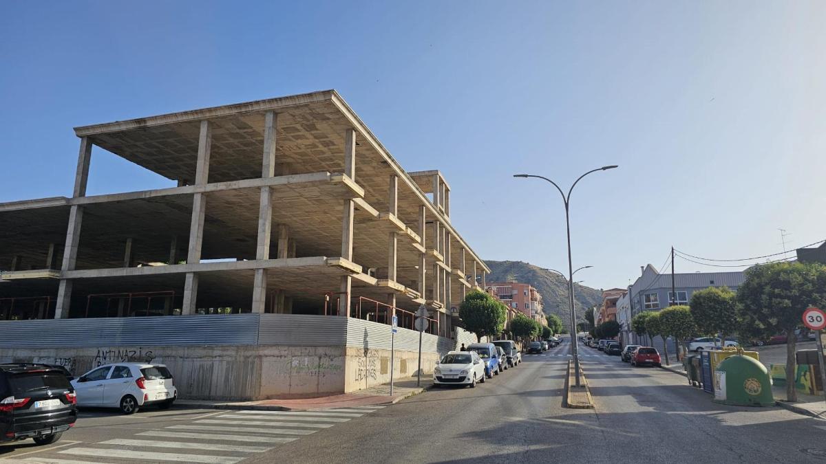 Lokal usługowy w Petrer, Alicante, Hiszpania 1200 mkw. nr 148901