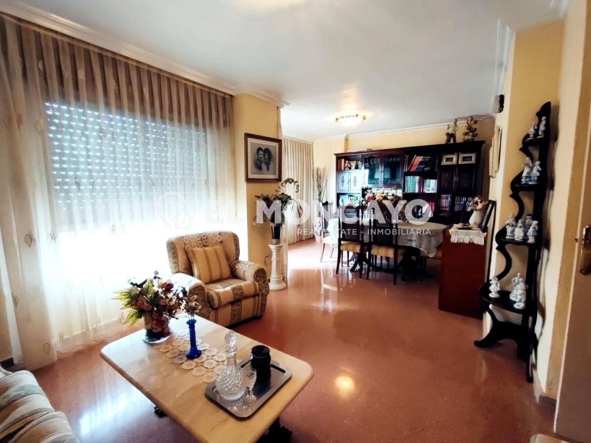Penthouse in Guardamar del Segura, Alicante, Spain 3 bedrooms, 123 sq.m. No. 148907