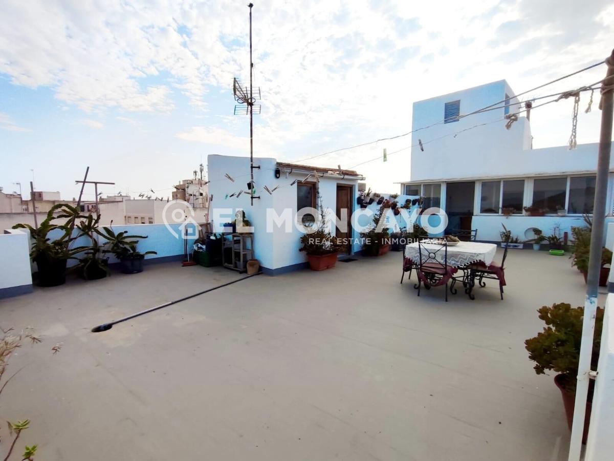 Penthouse in Guardamar del Segura, Alicante, Spain 3 bedrooms, 123 sq.m. No. 148907