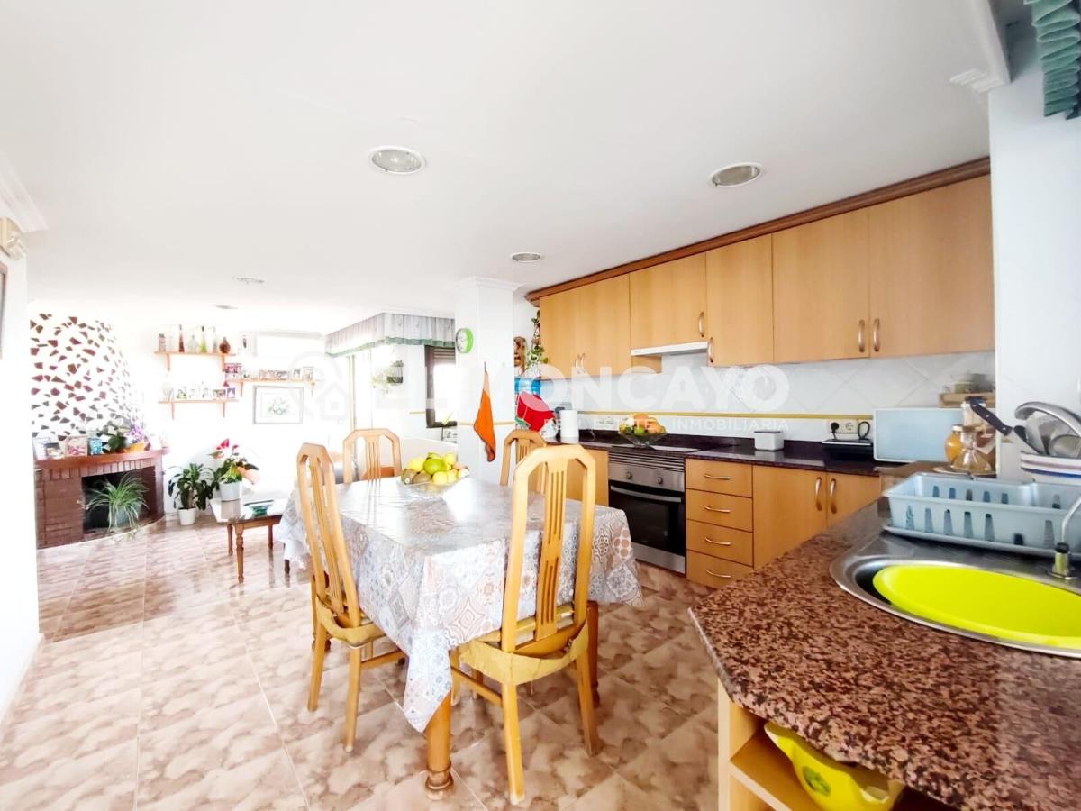 Penthouse in Guardamar del Segura, Alicante, Spain 3 bedrooms, 123 sq.m. No. 148907