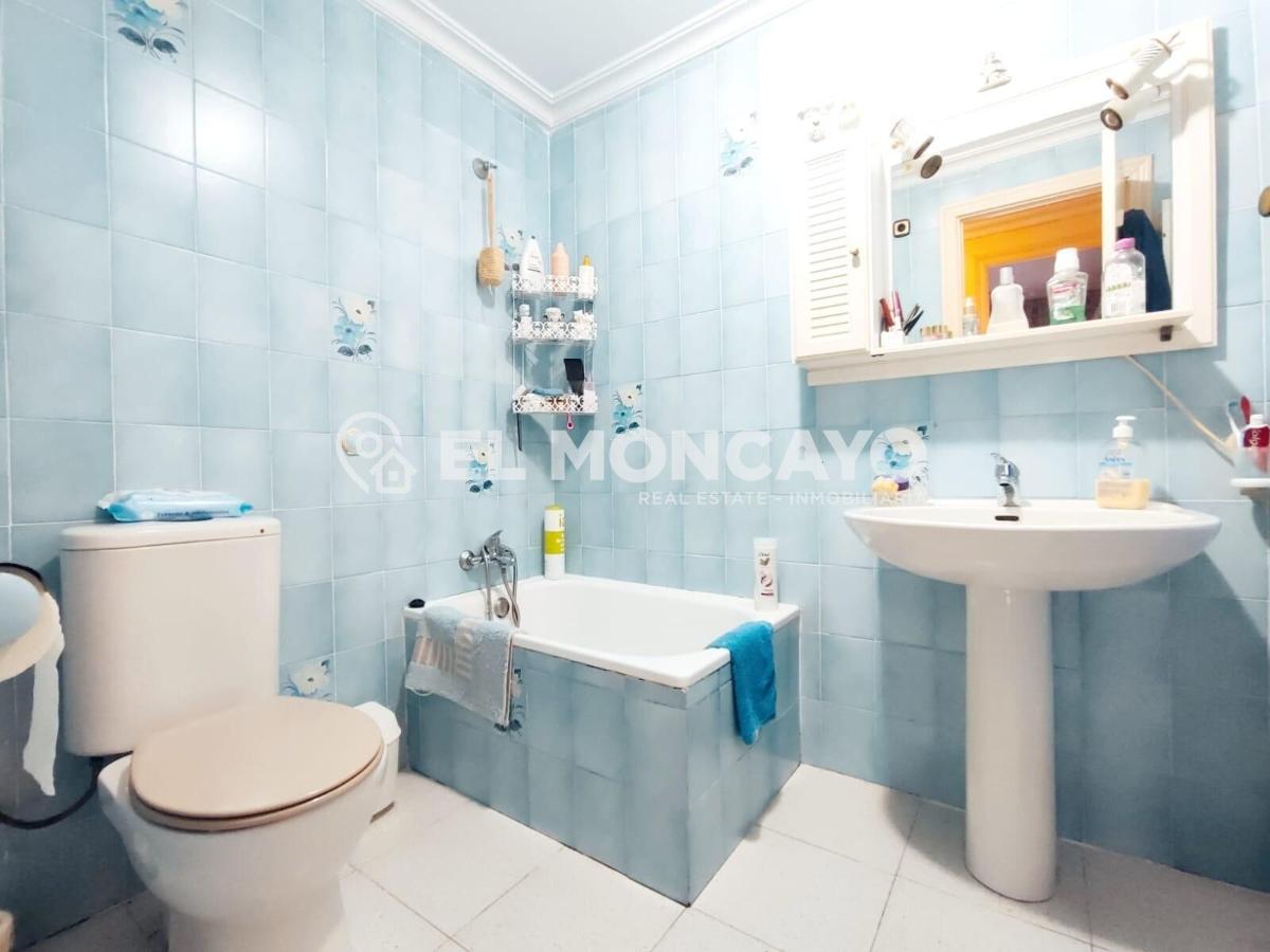 Penthouse in Guardamar del Segura, Alicante, Spain 3 bedrooms, 123 sq.m. No. 148907