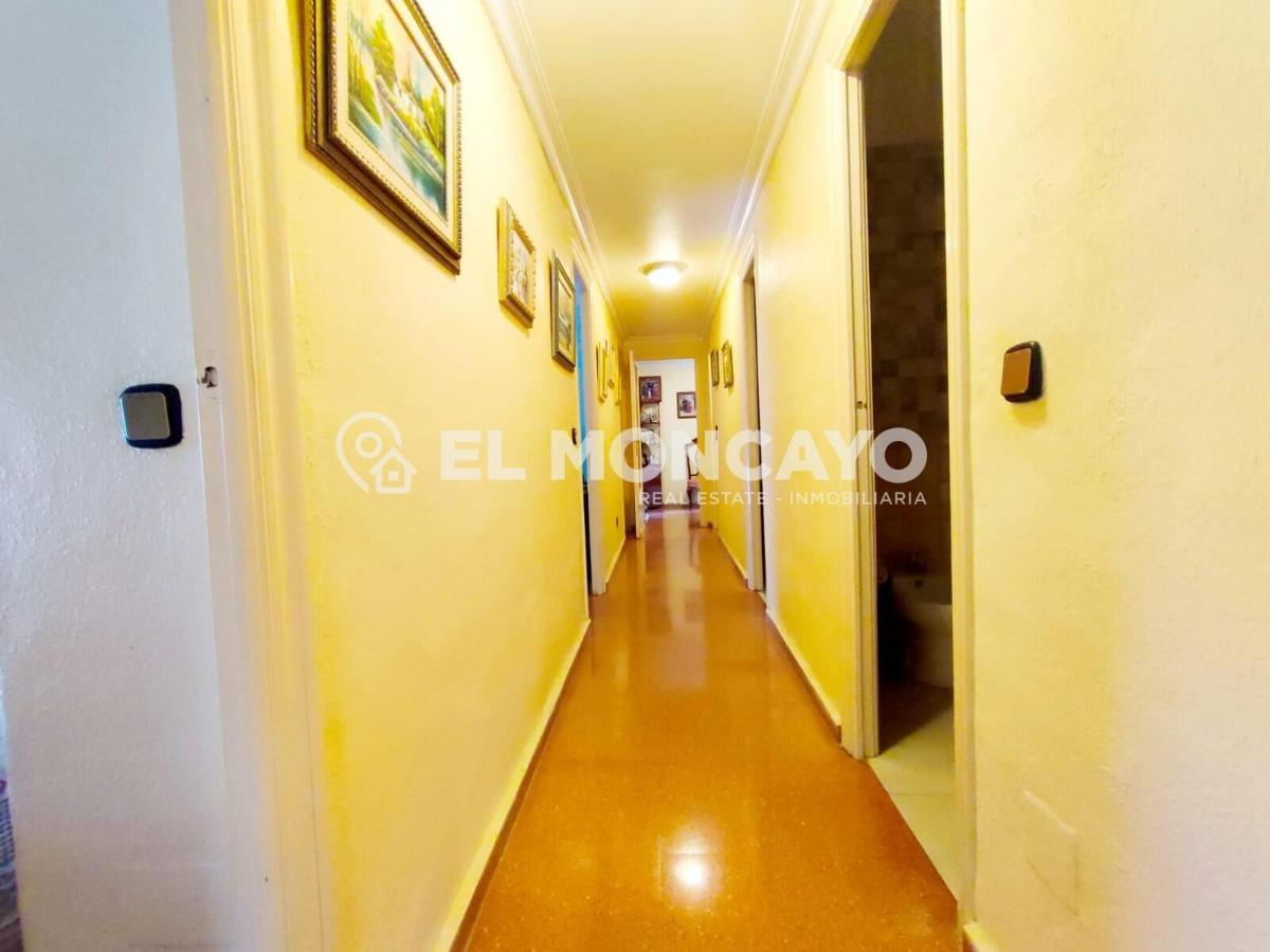 Penthouse in Guardamar del Segura, Alicante, Spain 3 bedrooms, 123 sq.m. No. 148907