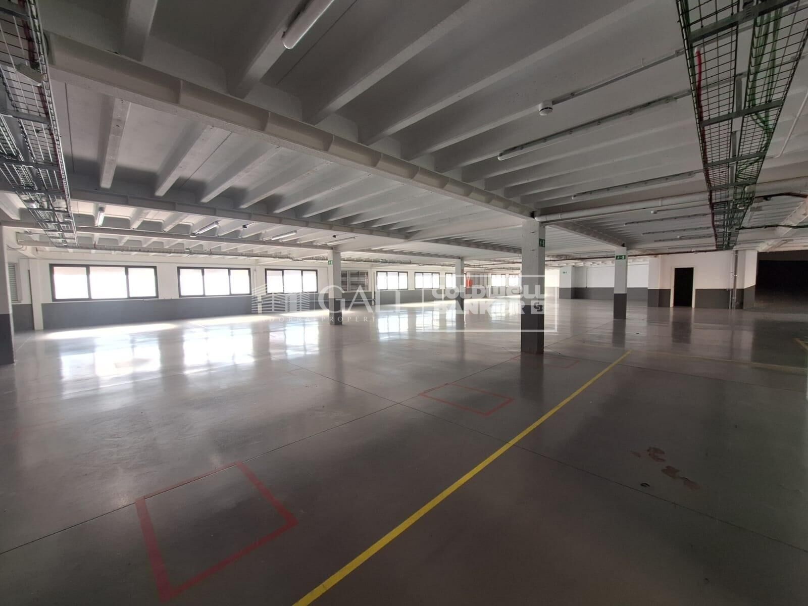 Commercial property in Principado De Andorra (Ninguna Poblacion Tiene C.P.), Lleida, Spain 7623 sq.m. No. 160510