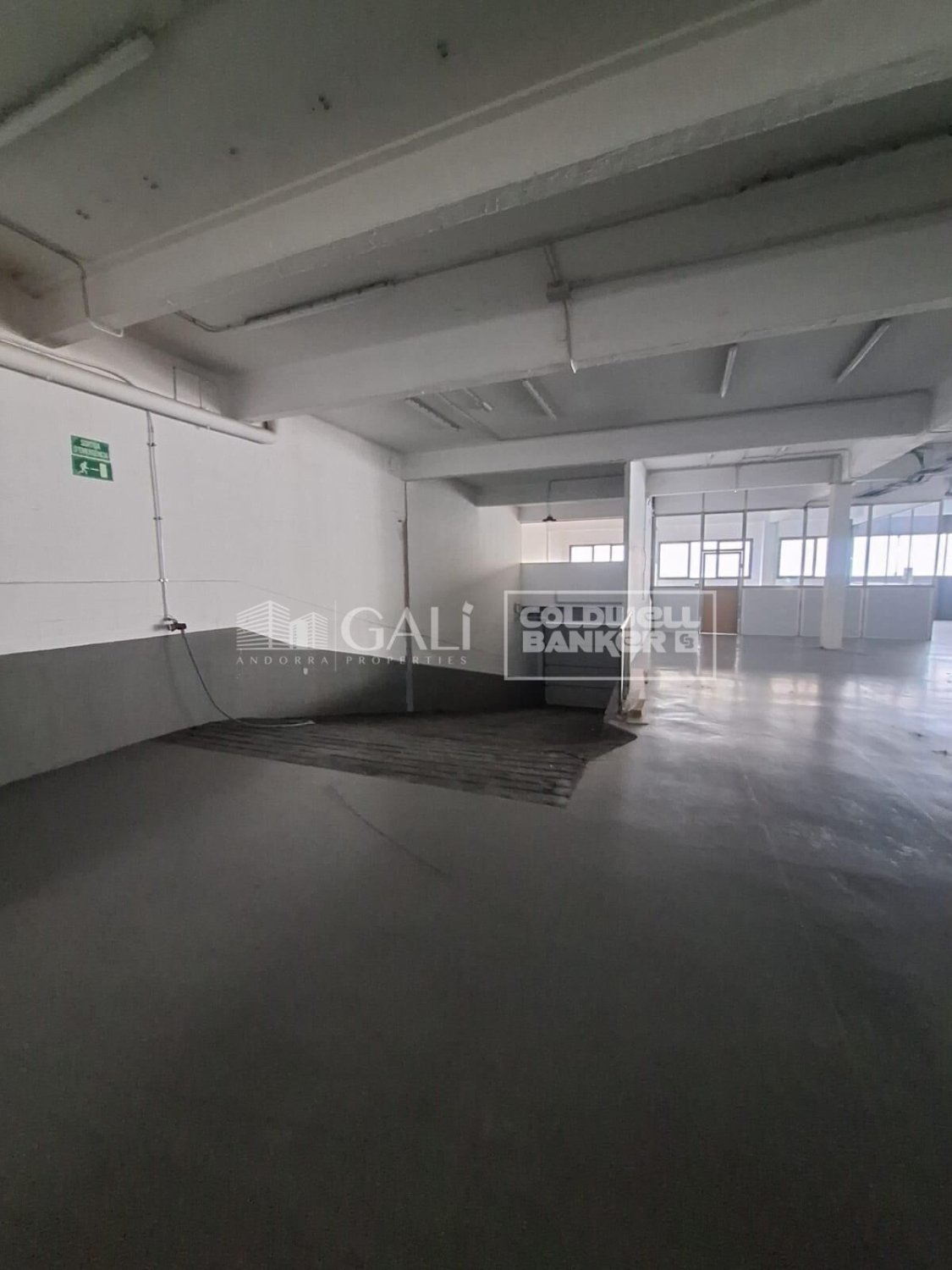 Commercial property in Principado De Andorra (Ninguna Poblacion Tiene C.P.), Lleida, Spain 7623 sq.m. No. 160510